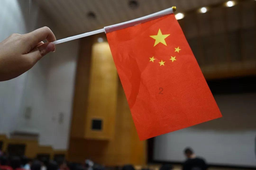 古诗怎么翻译成英文游戏画面